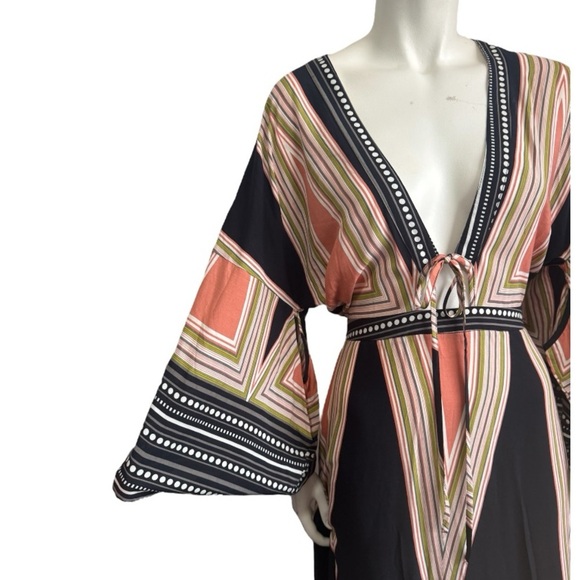 ONE CLOTHING CO boho maxi dress rayon plunge neckline bell sleeves women’s small - Picture 10 of 16